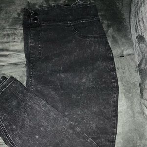 Terra & Sky Black Stone Washed Look Jeggings